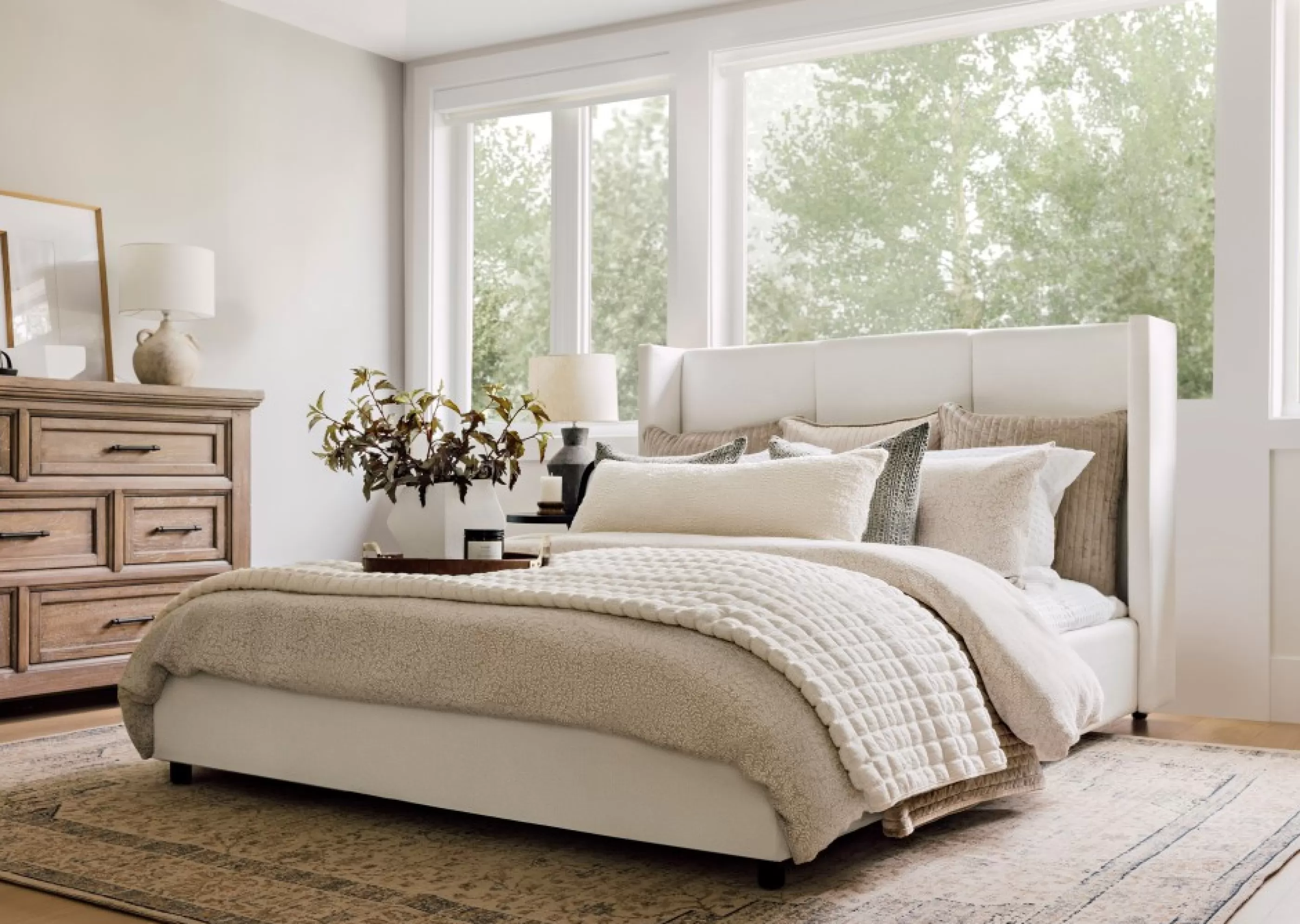 unavailable Bedroom Collections*Alexander Bed -Orah Cloud