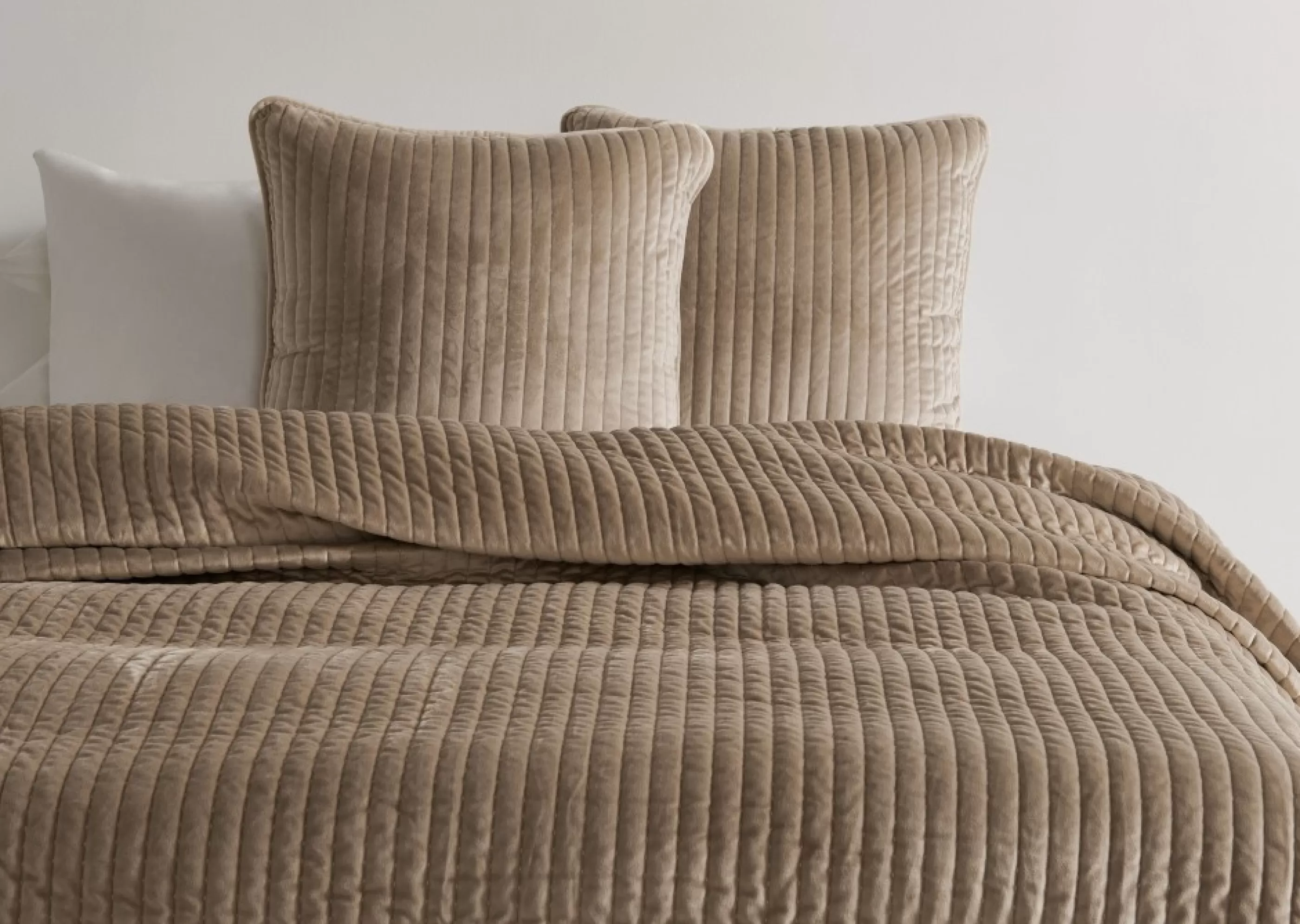 unavailable Bed Linens*Bacall Velvet Bedspread