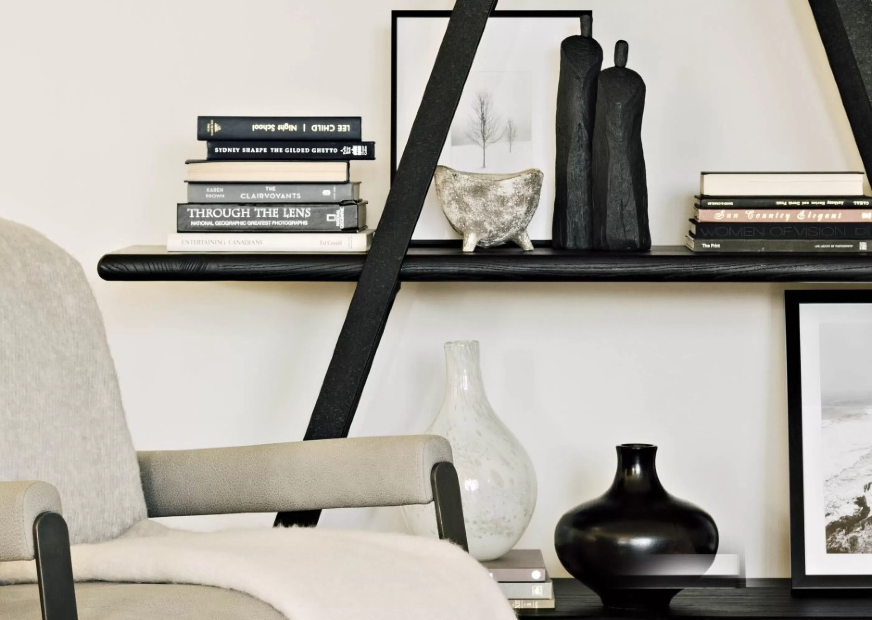 unavailable Décorative Accents*Back To Back Sculpture Set