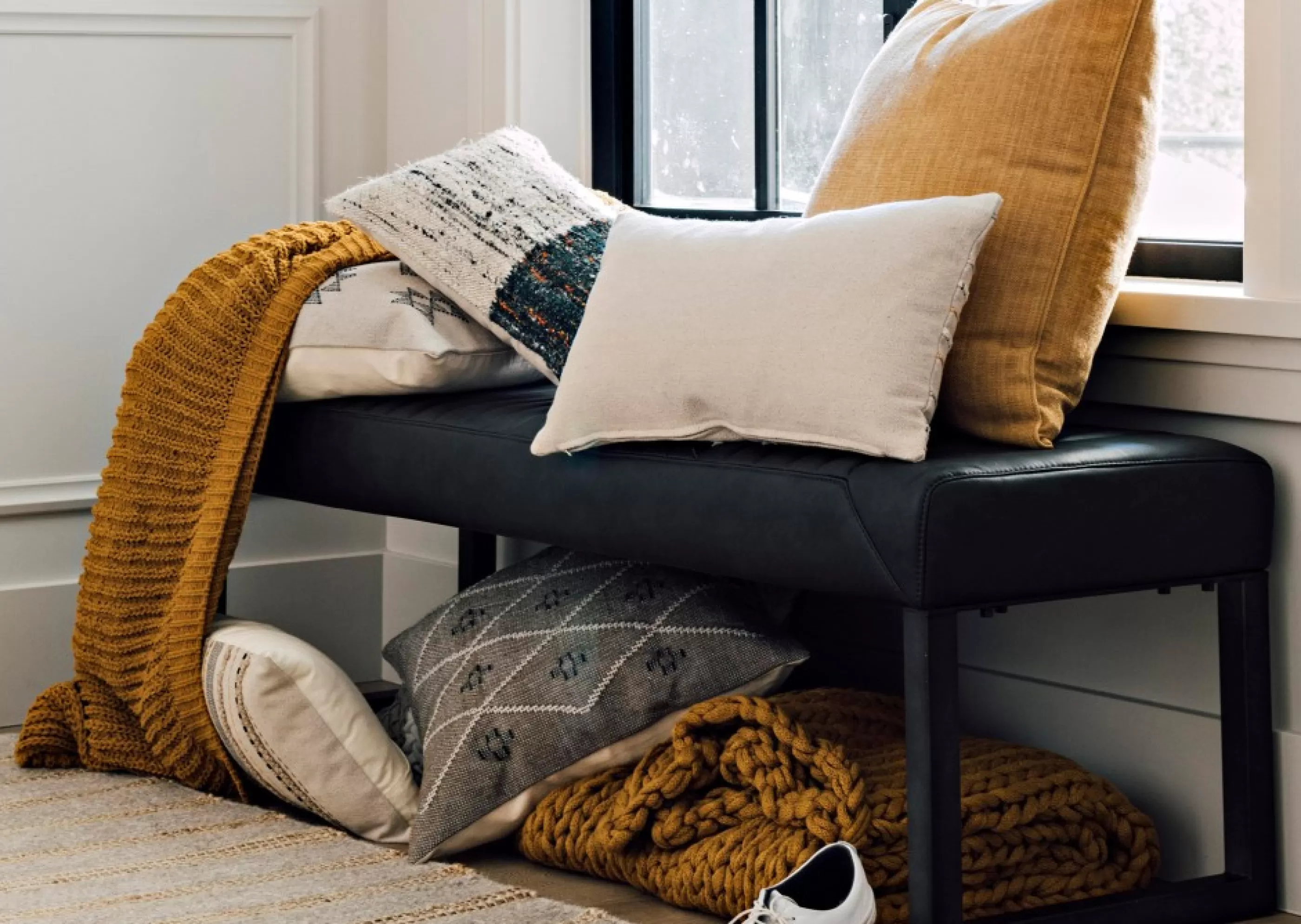 unavailable Bedroom*Conroy Bench