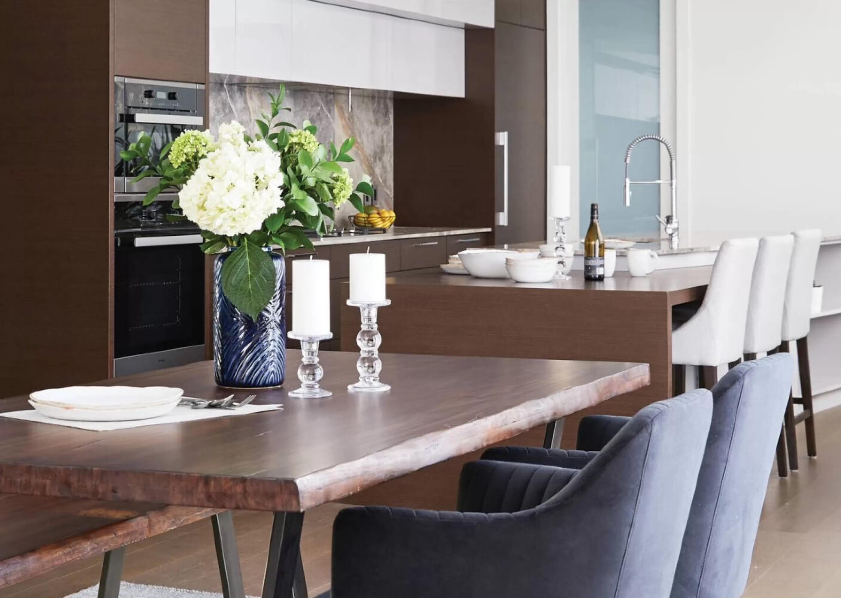 Urban Barn Stools*Montana Counter Stool