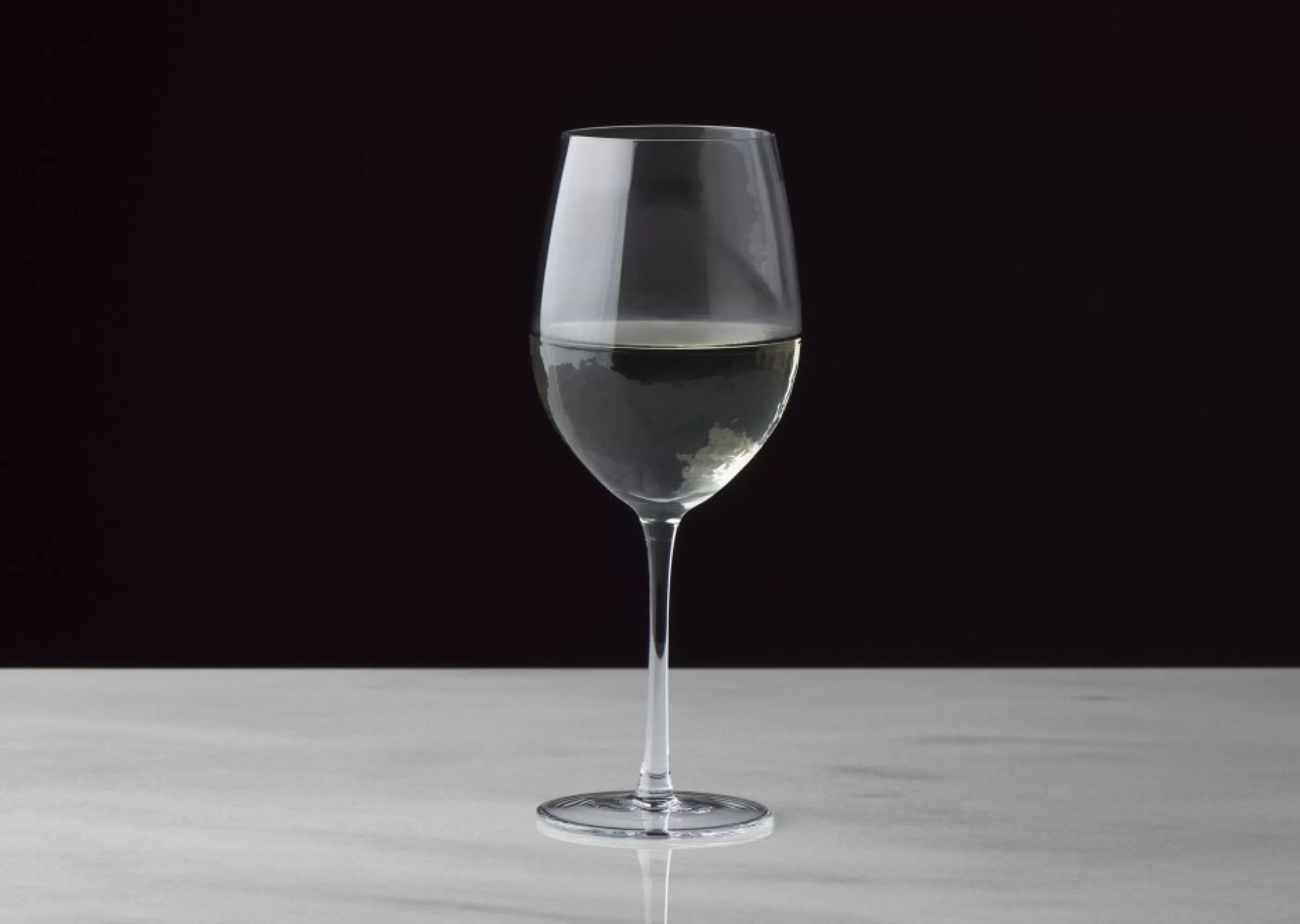 unavailable Glassware*Niva Wine Glass Mist