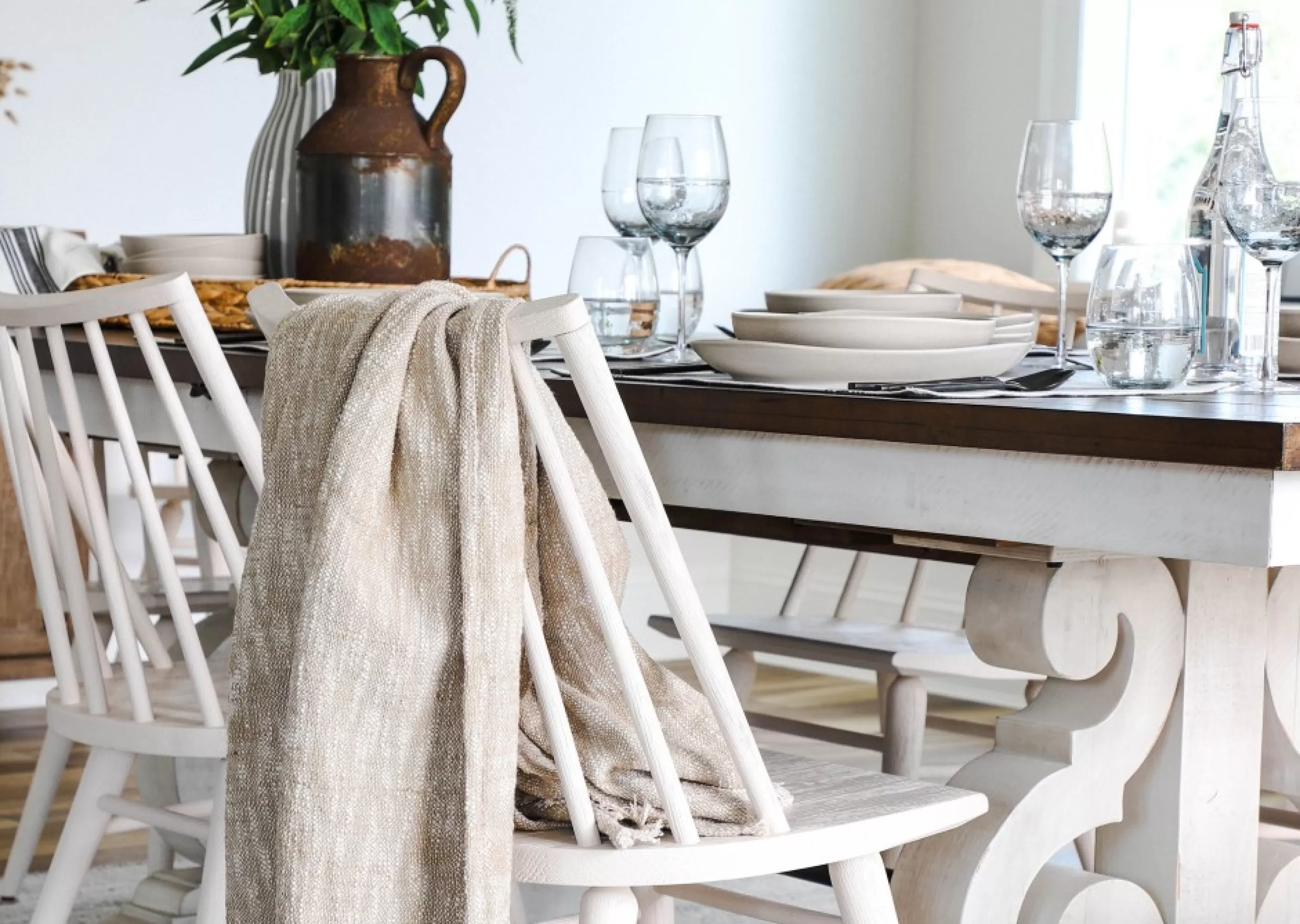 unavailable Glassware*Niva Wine Glass Mist