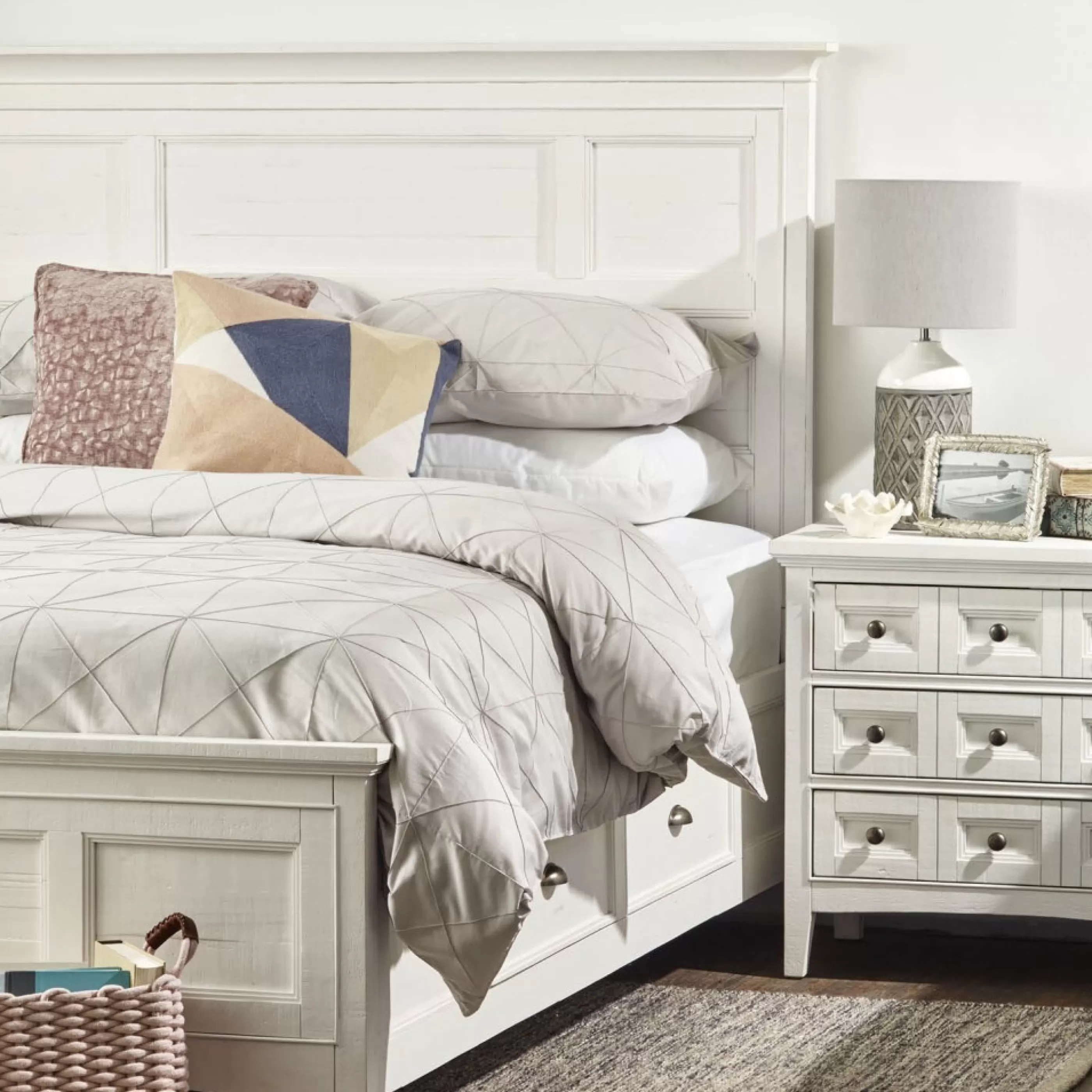 Urban Barn Bedroom Collections*Parker Storage Bed -Heron White