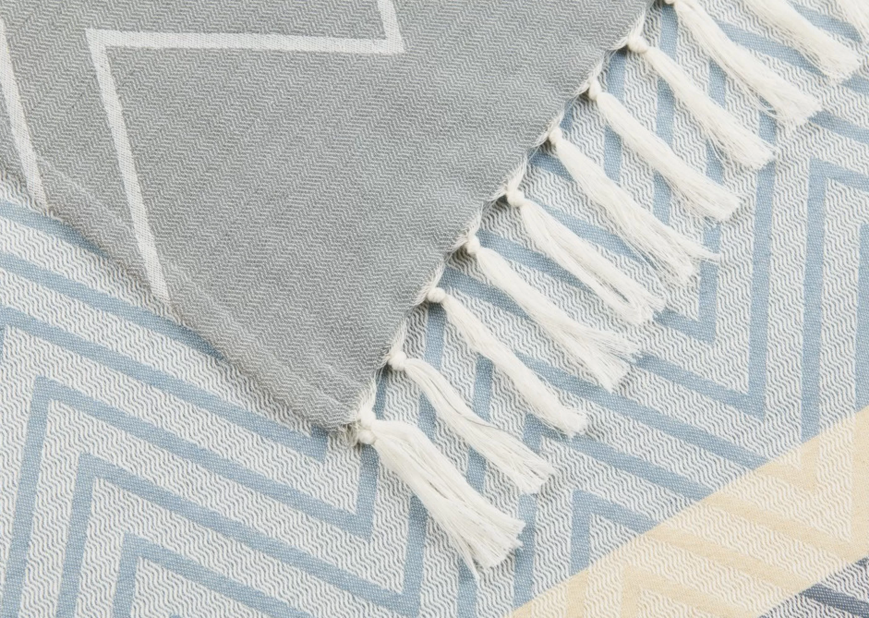unavailable Throws*Reith Geo Throw 50X60