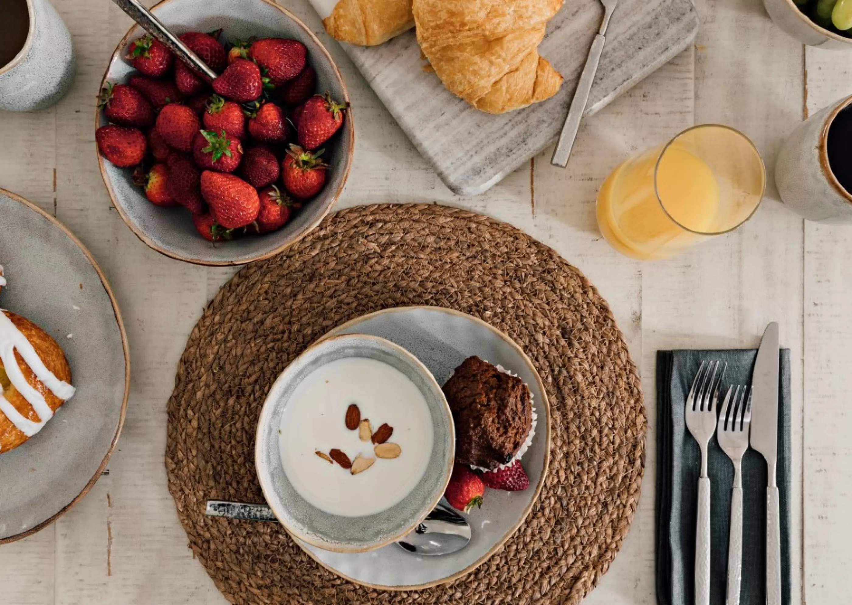 unavailable Table Linens*Sai Round Placemat